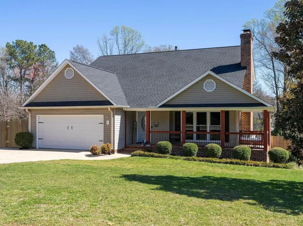 2 Middlecreek Way, Greenville, SC 29607