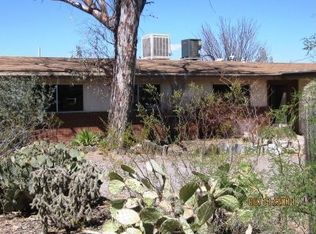 1592 N Hammer Point, Safford, AZ 85546