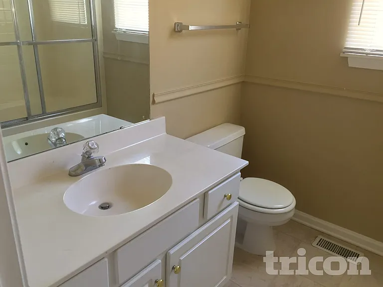 10347 Battle Ct — Photo 5