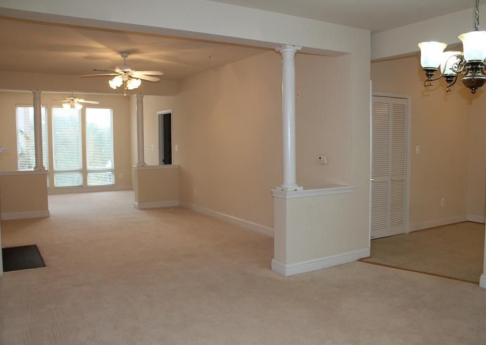 1st image of 13890 Chelmsford Dr APT 212