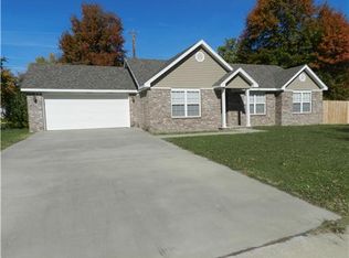 1602 NW Walker Ave, Springdale, AR 72762