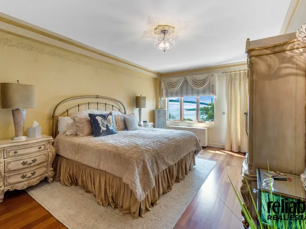 9935 Shore Road image 6 of 15