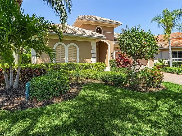 6753 Bent Grass Dr — Photo 3