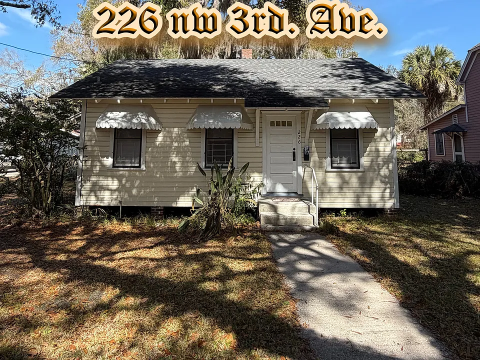 226 NW 3rd Ave