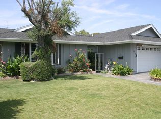 964 Springfield St, Costa Mesa, CA 92626