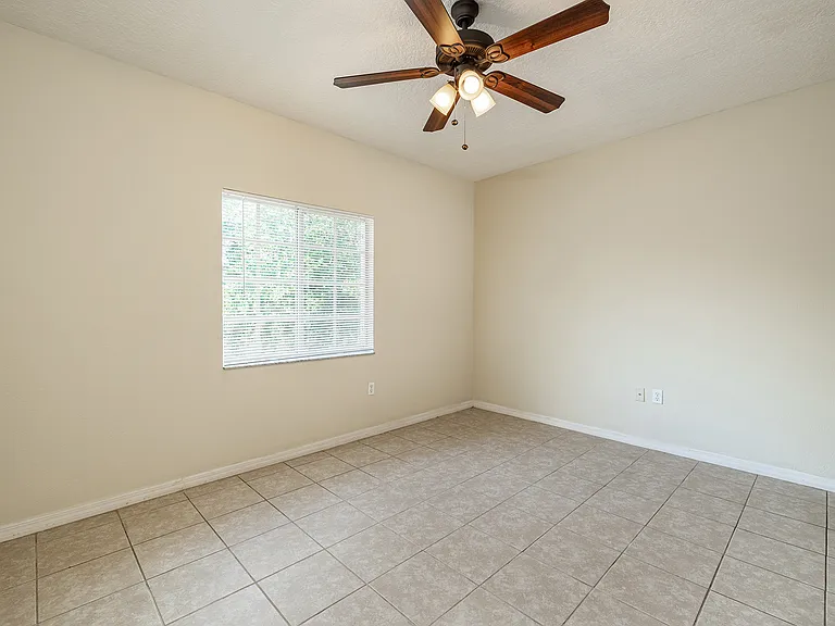 9506 Amberdale Ct #202 — Photo 11