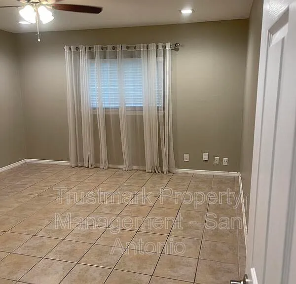 8335 Bent Meadow Dr — Photo 28
