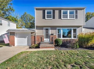 30603 Crescent Dr, Willowick, OH 44095