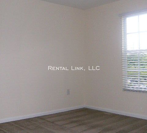 5th image of 4127 Residence Dr APT 409