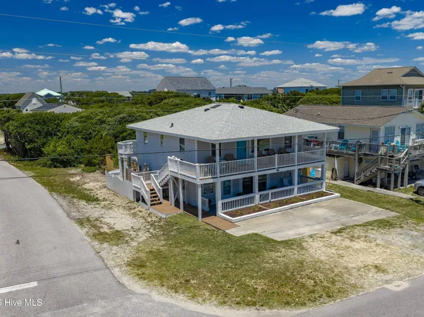 1027 S Shore Dr, Surf City, NC 28445