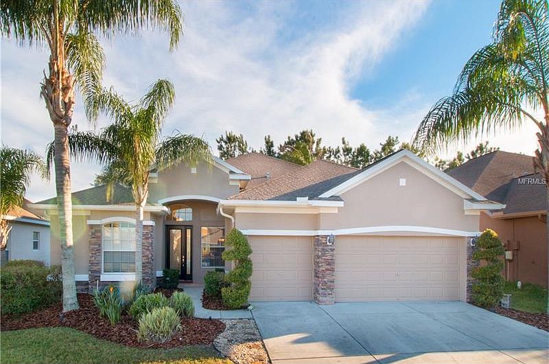 1st image of 23452 Abercorn Ln