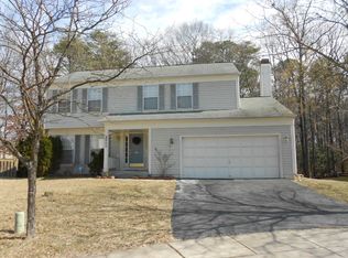 8005 Silver Fox Dr, Glen Burnie, MD 21061