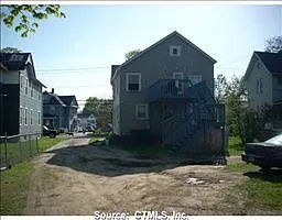Building Photo 3
