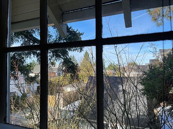 2nd image of 5235 17th Ave NE #10