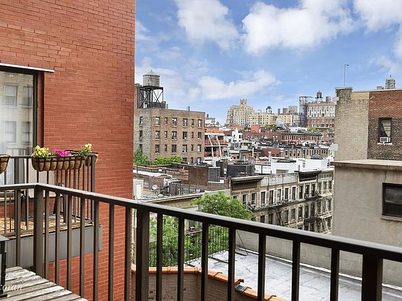 4th image of 186 W 80th St APT 8M