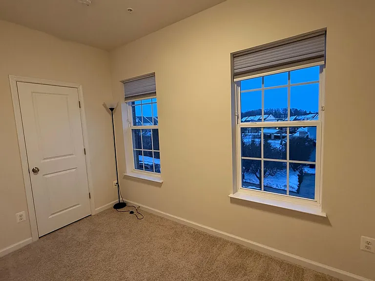 23910 Catawba Hill Dr — Photo 37