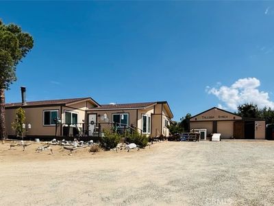 2033 Hollister Rd, Pinon Hills, CA, 92372