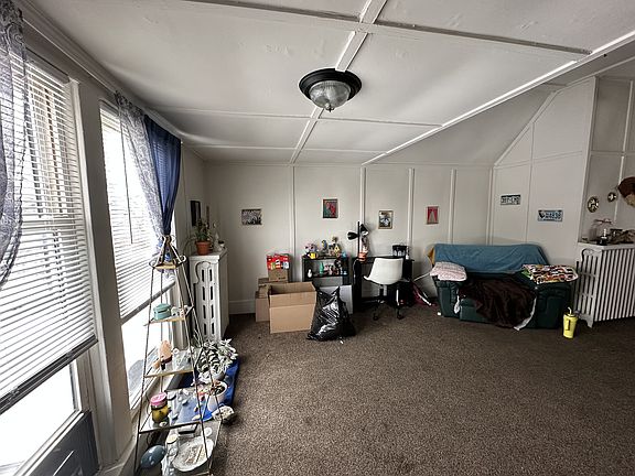 4th image of 206 N Jefferson St Unit 5
