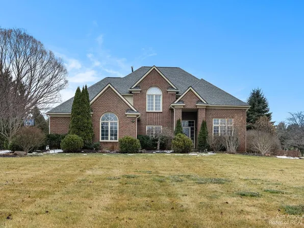 2253 Windmill Way, Saline, MI 48176