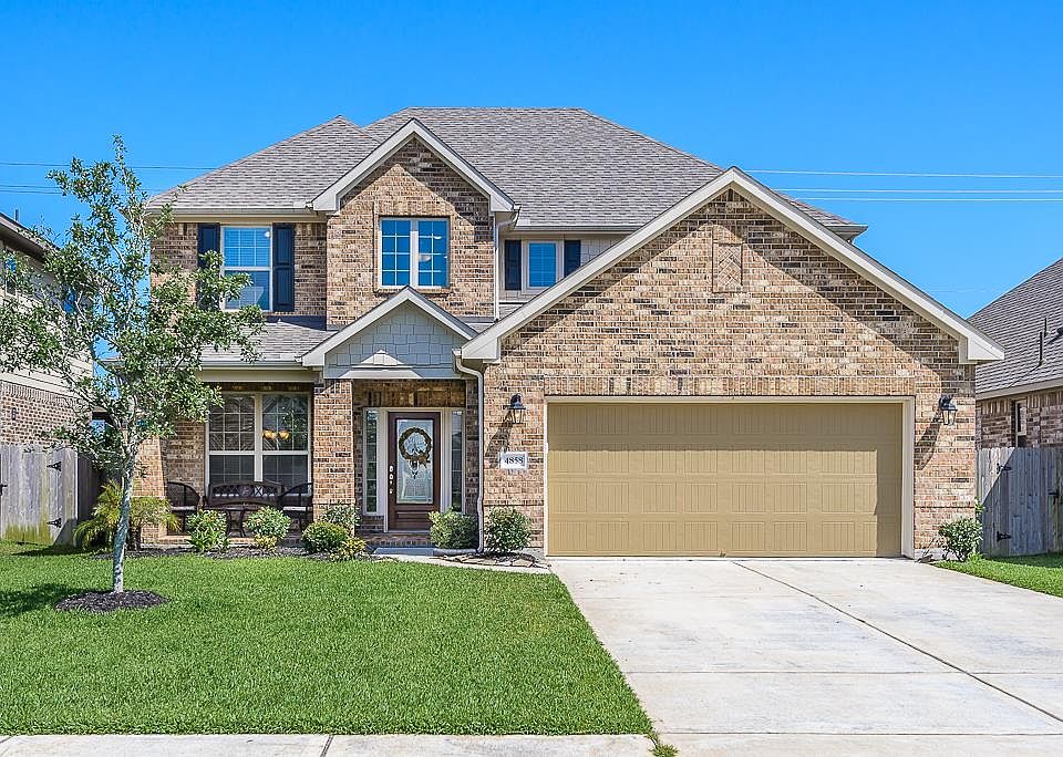 1st image of 4858 Palomar Ln