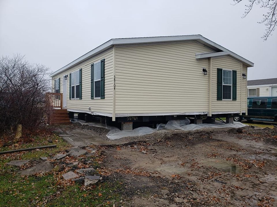 1st image of 38000 Le Chateau Blvd #536