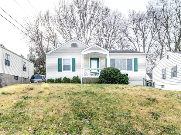9708 Margo Ann Ln, Saint Louis, MO 63134
