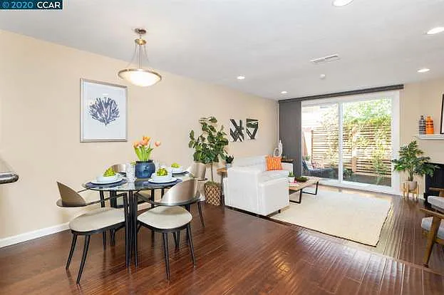1018 San Souci — Photo 26