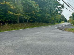 81 Old Plank Rd, Greenville, NY 12083