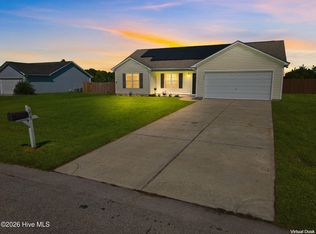 217 Cherry Blossom Drive, Richlands, NC 28574