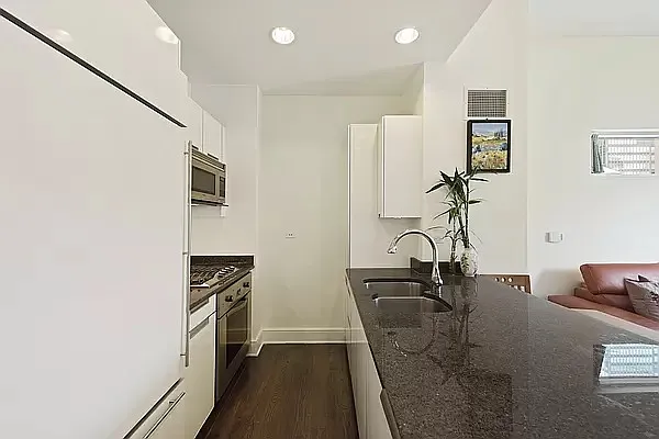 Rented by Corcoran | media 3