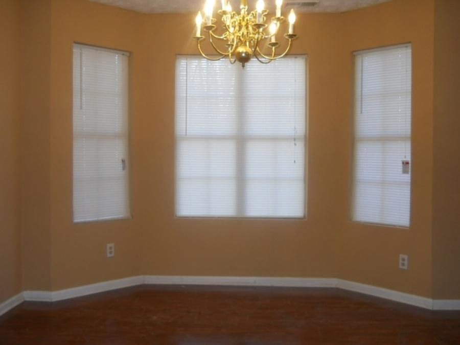 2nd image of 3751 Waldrop Ln