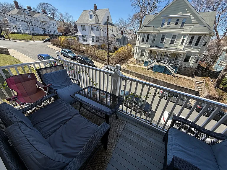 75 Leicester St #75 — Photo 13