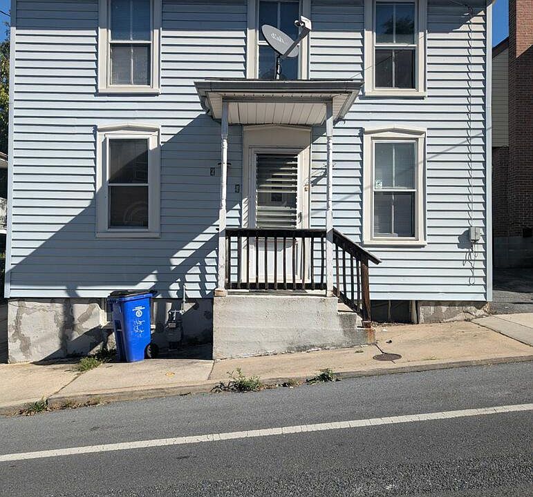 2nd image of 224 East Ave