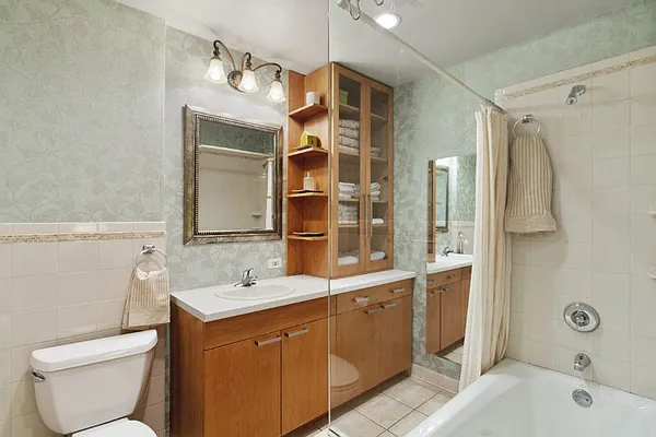 Rented by Level Group | media 6