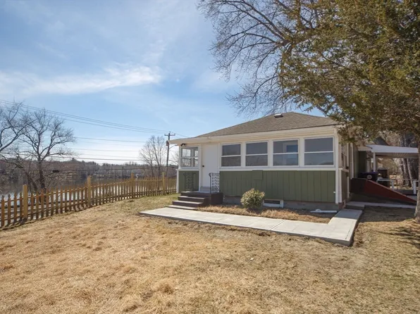 601 Northampton St, Holyoke, MA 01040