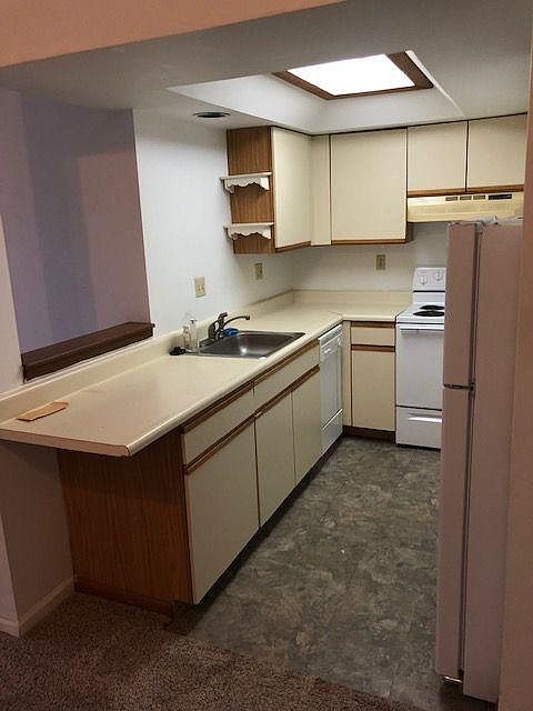 photo #2 kitchen