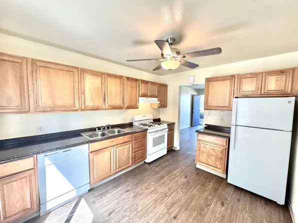 Mari Lee, 1781-1791 Chalcedony St #1783, San Diego, CA 92109