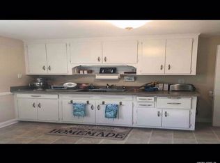 2225 Camp Ave, Merrick, NY 11566