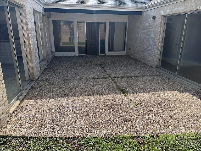 7822 Albin Ln — Photo 27