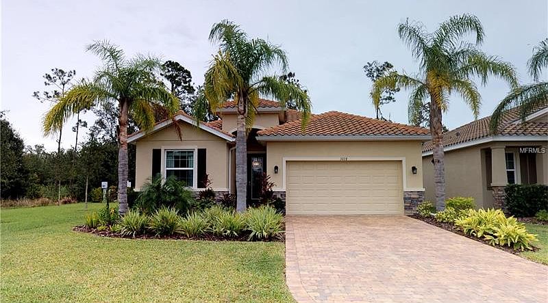 1st image of 3028 Esmeralda Dr