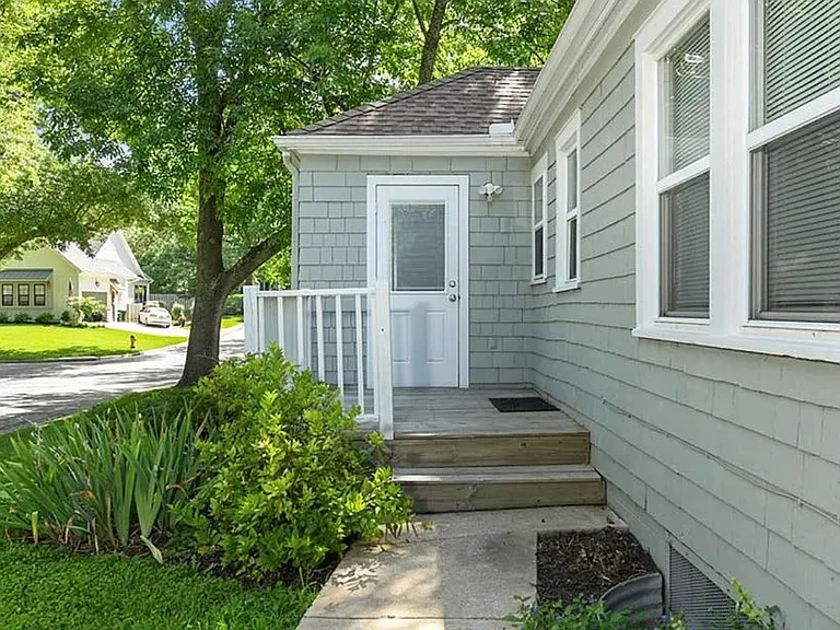 5900 Fontana St — Photo 19