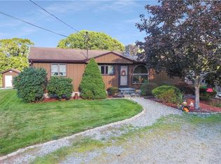 19 Taylor Rd, Johnston, RI 02919