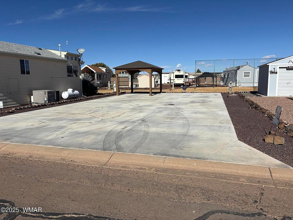 1st image of 8288 Lake Shore Dr #296