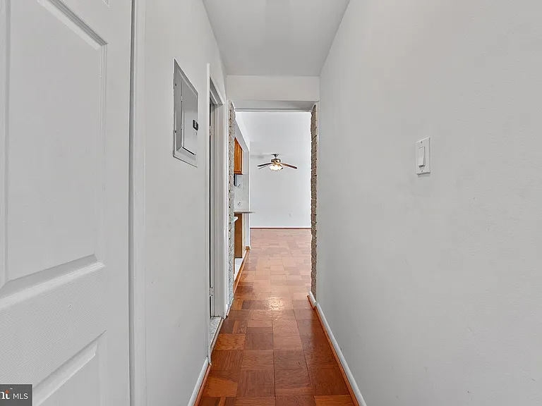 4420 Briarwood Ct N #25 — Photo 17