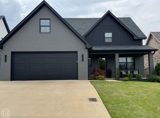 615 Prospect Valley Dr, Jonesboro, AR 72405