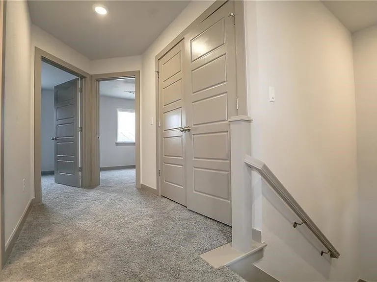 3428 SW Vel Mews — Photo 20