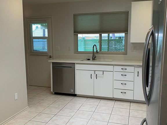 2nd image of 8102 Village 8