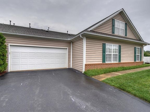 4th image of 173 Avonlea Pl #0