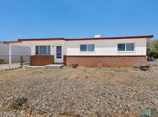 844 Clovis Ave, Grants, NM 87020