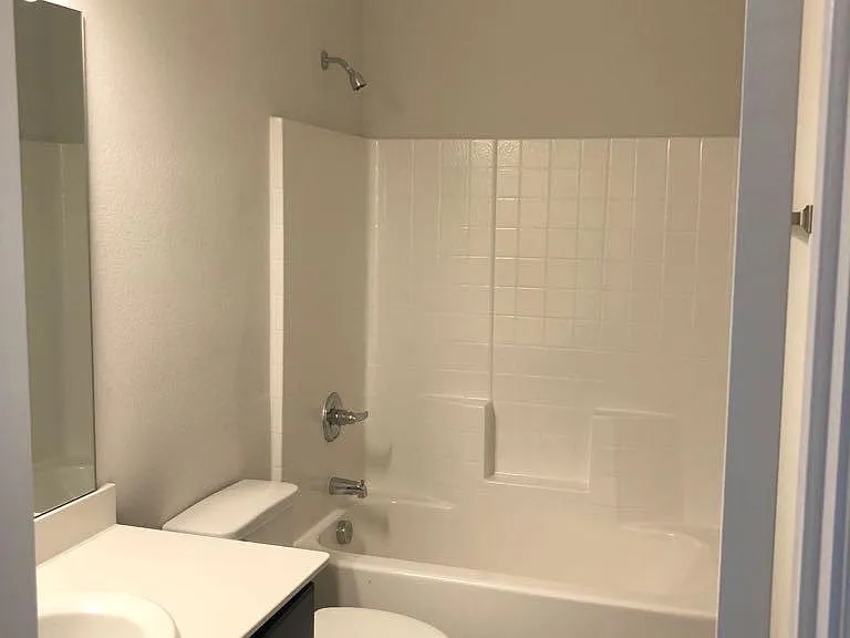 9124 Curacao Dr — Photo 7